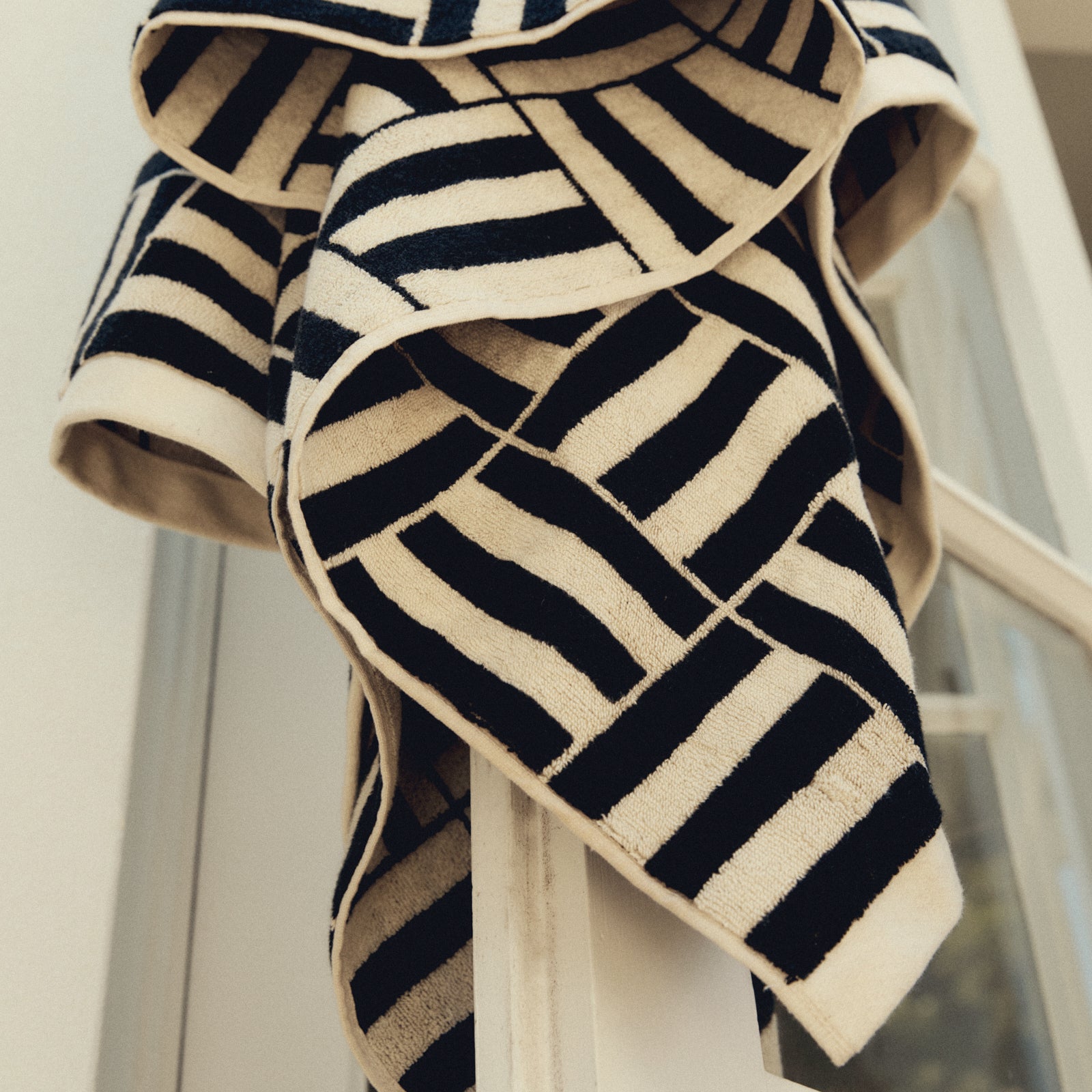 BAINA-Towels-Willis-Weave-Towel-detail