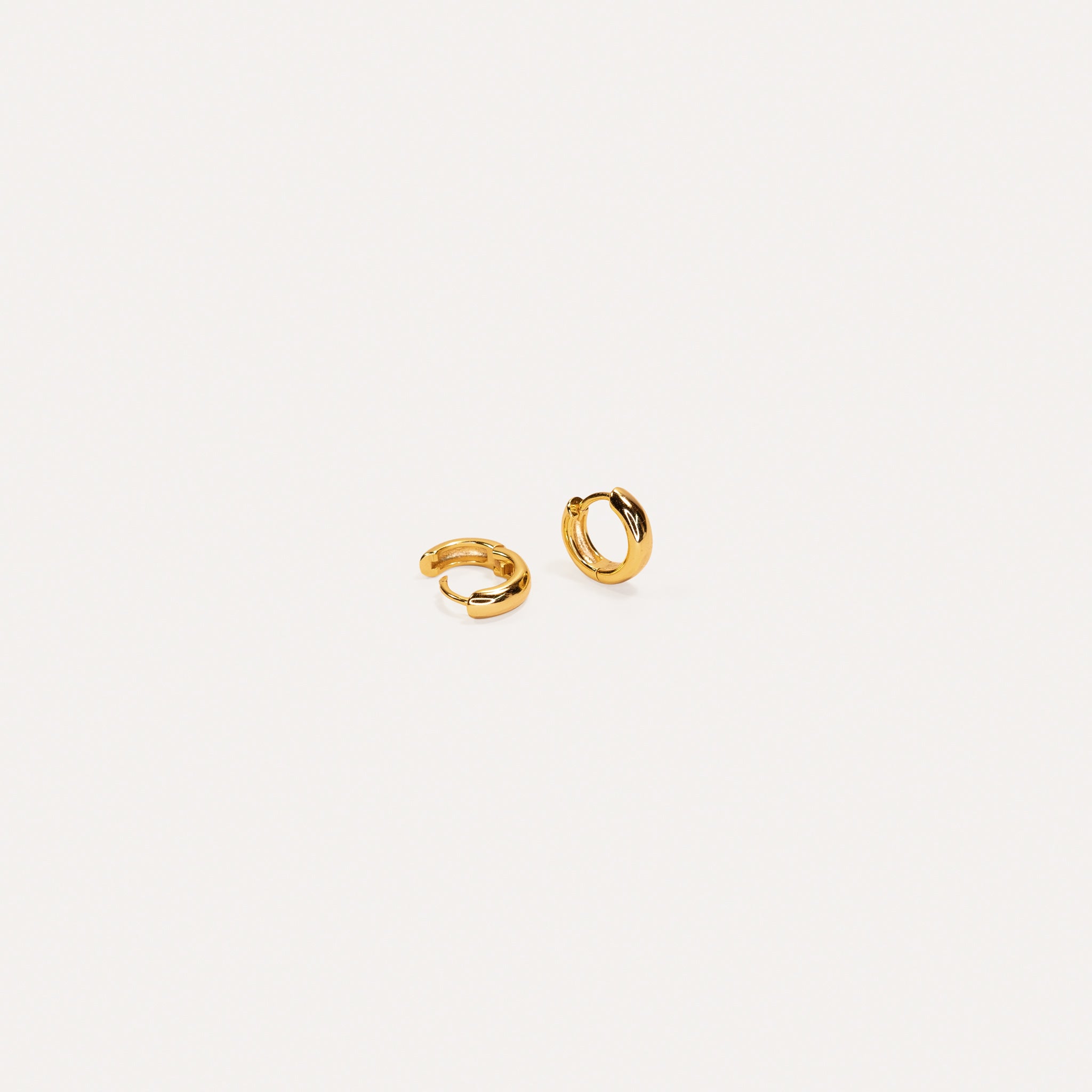LA-DAILIE-EverydayChunkyMiniHoop_Gold