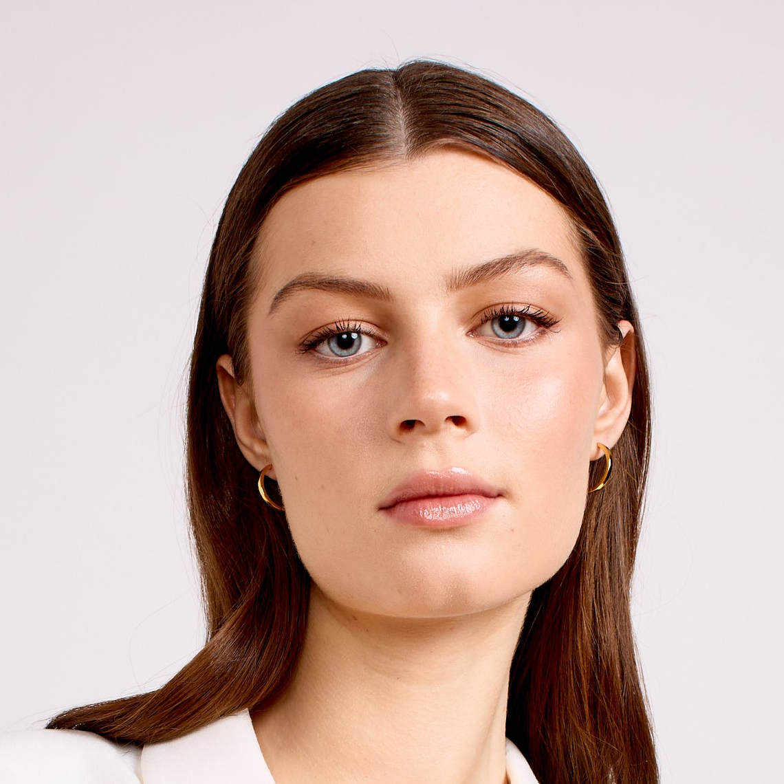 La-Dailie-Gold-Hoop-Earrings-Everyday-Fine