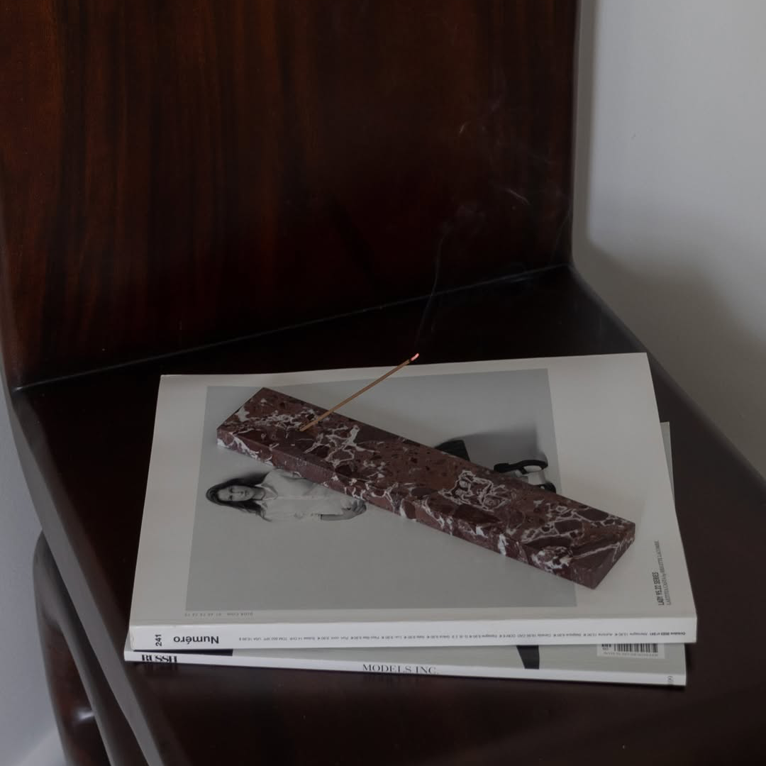 Pompeii--Incense-Holder-Franca-marble-Rosso