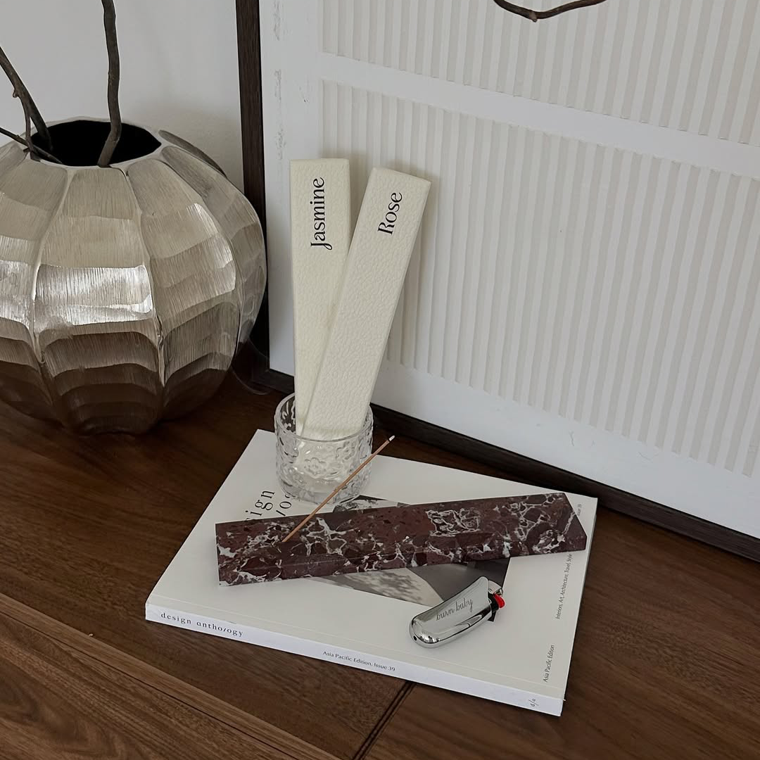 Pompeii-Marble-Incense-Holder-Franca-Rosso-incense