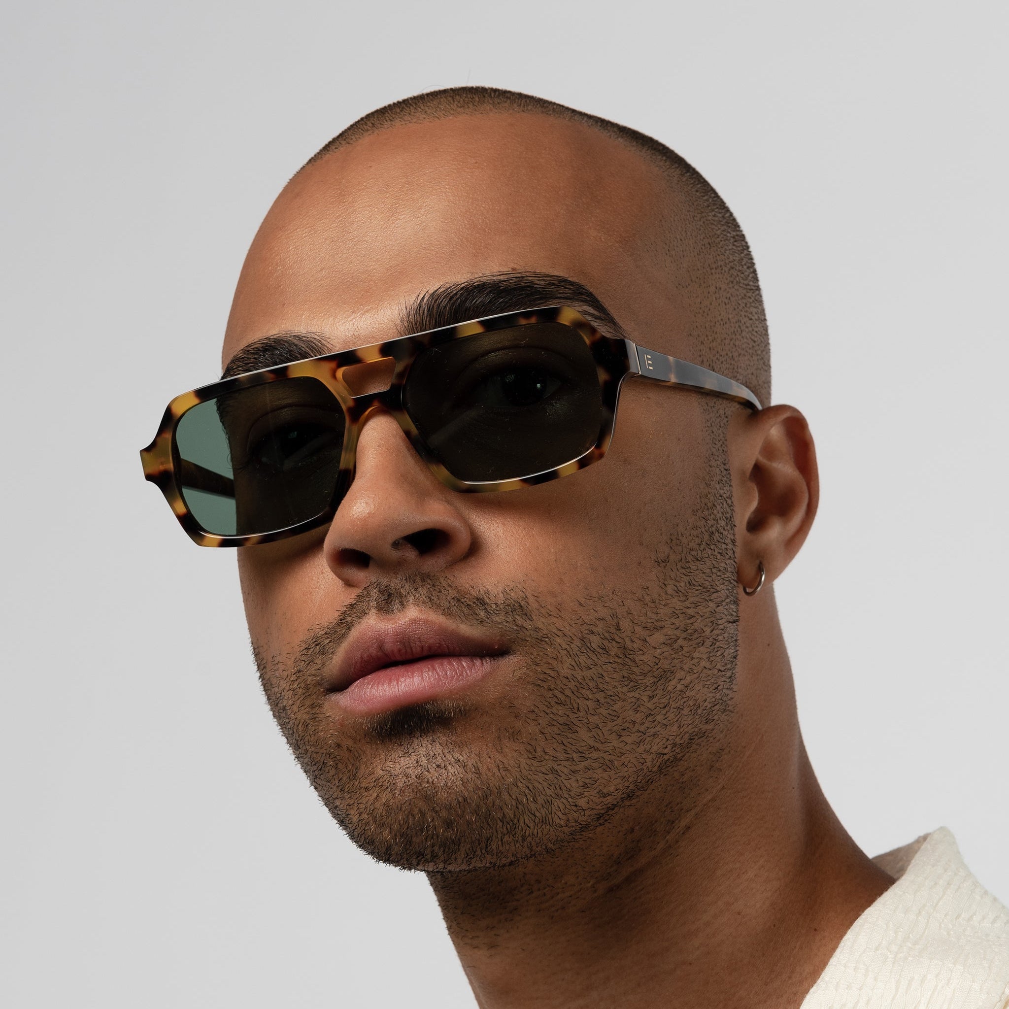 isle-of-eden-sunglasses-LOLA-Aviator-Tortoise