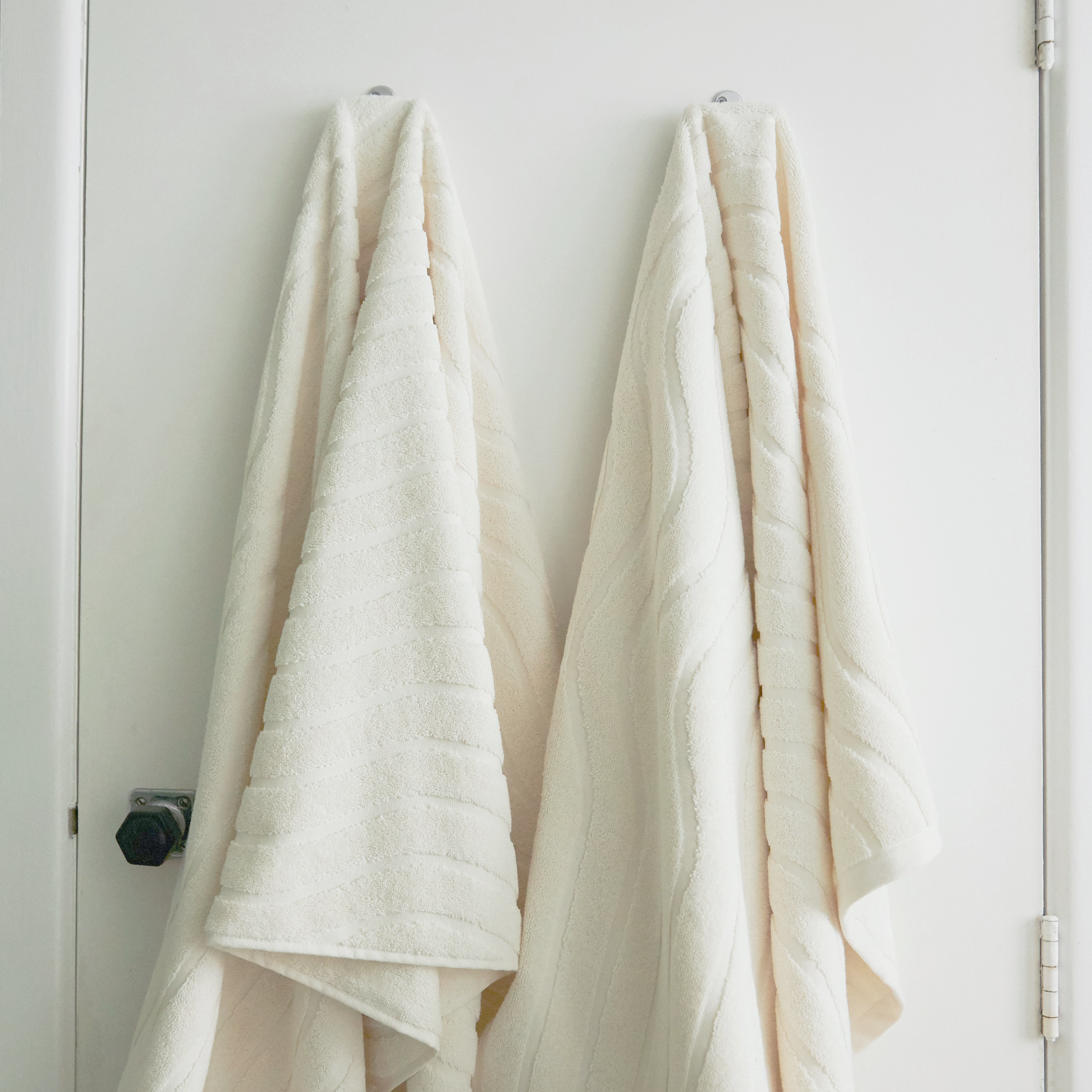 Homeware-BAINA_Towels-St-Clair-Bath-Towels_Ivory