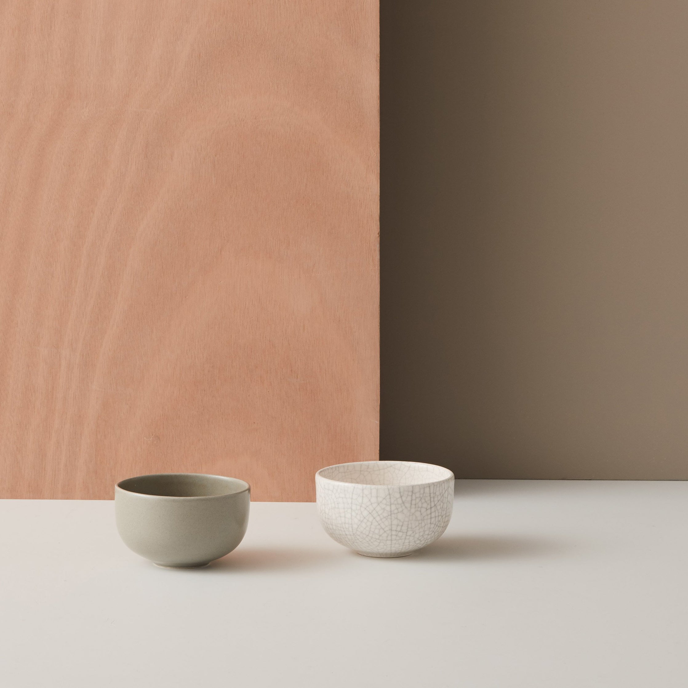 homeware-gidon-bing-crackle-ceramic-bowl