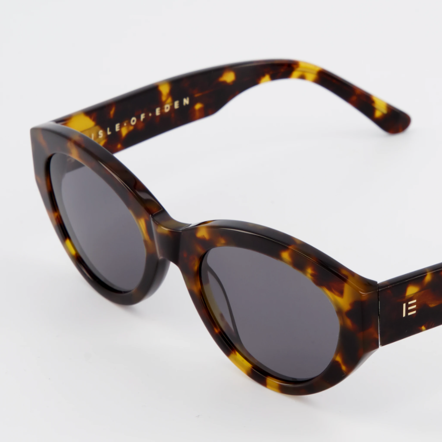 isle-of-eden-felina-tortoise-sunglasses