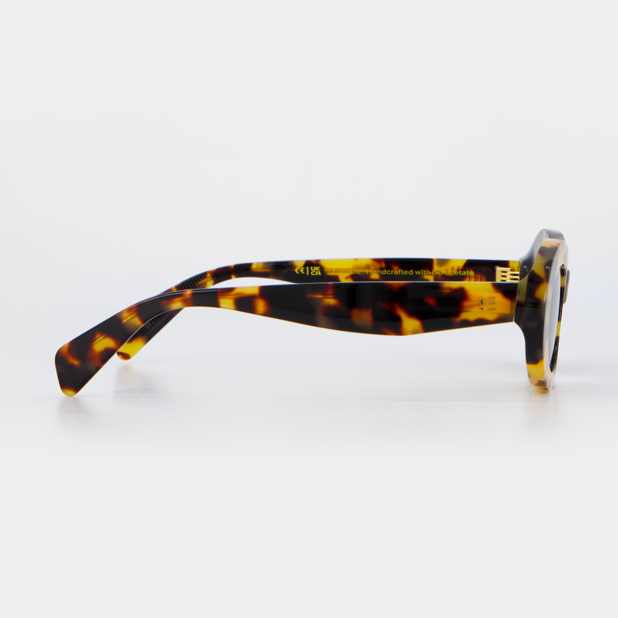 isle-of-eden-sunglasses-frankie-tortoise-side