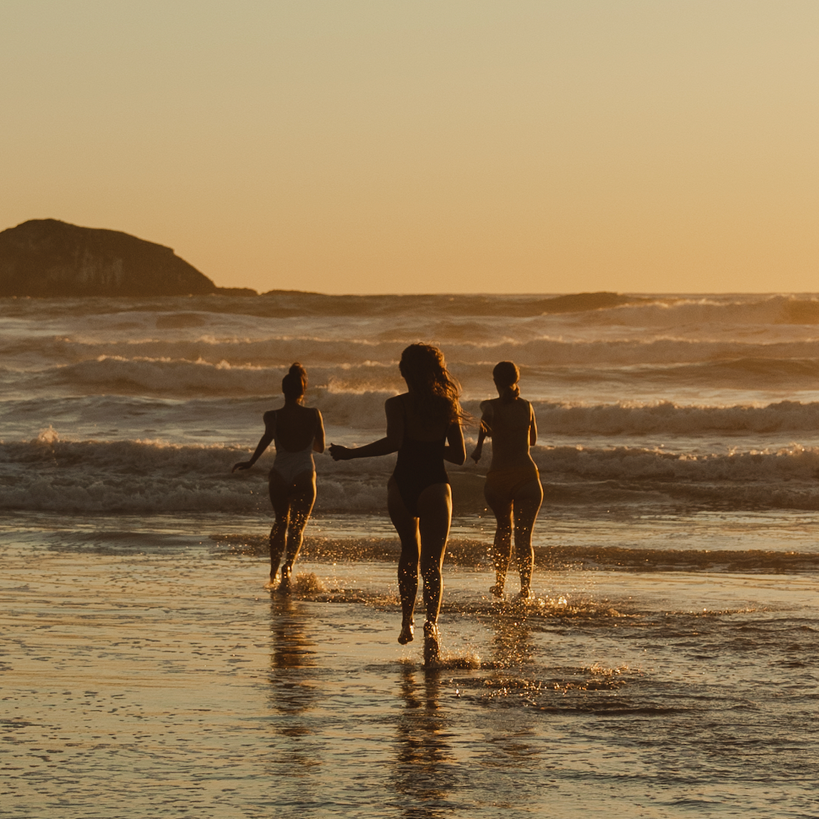 sunset-swims-detail