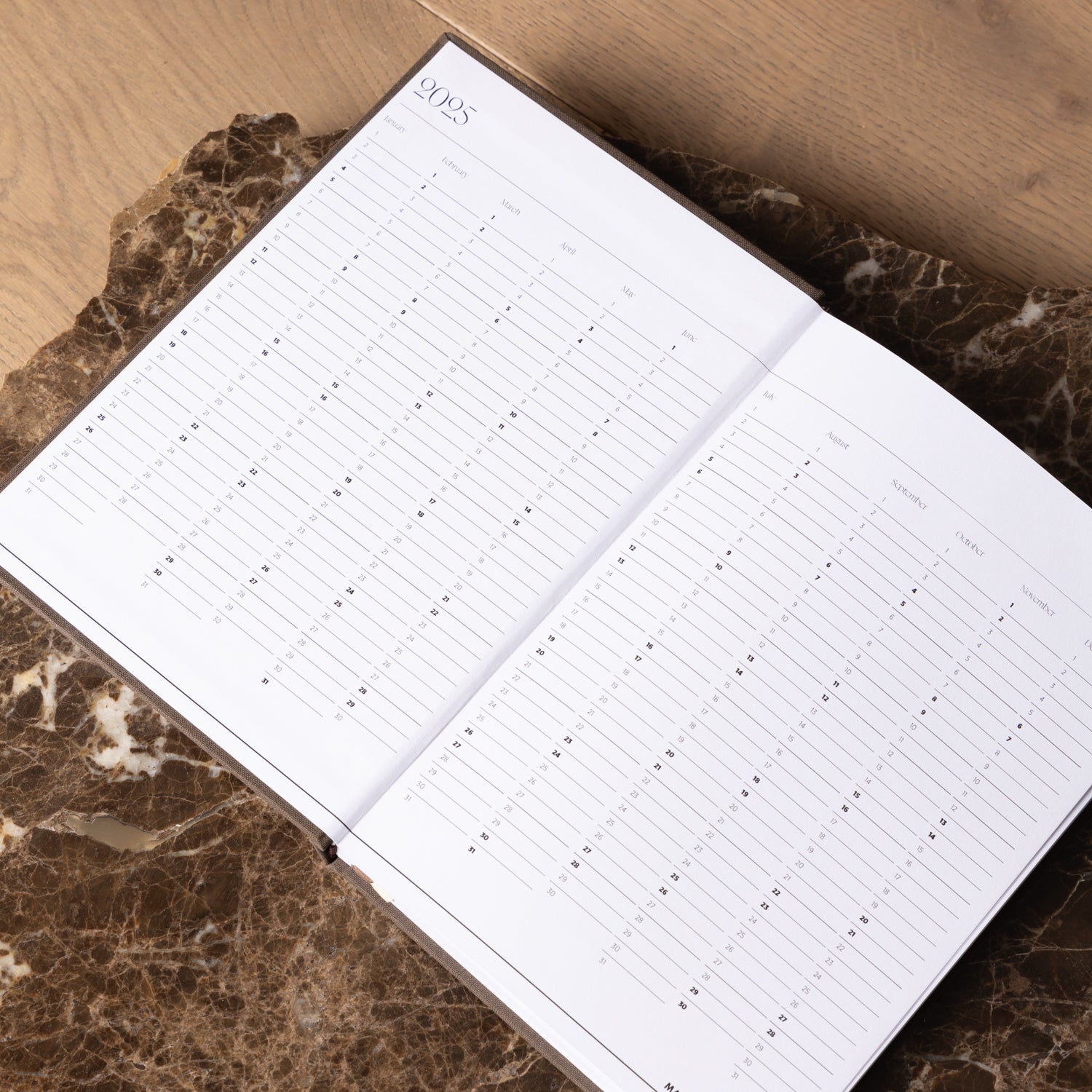 2025-Weekly-Diary-Cocoa-annual-calendar-pages