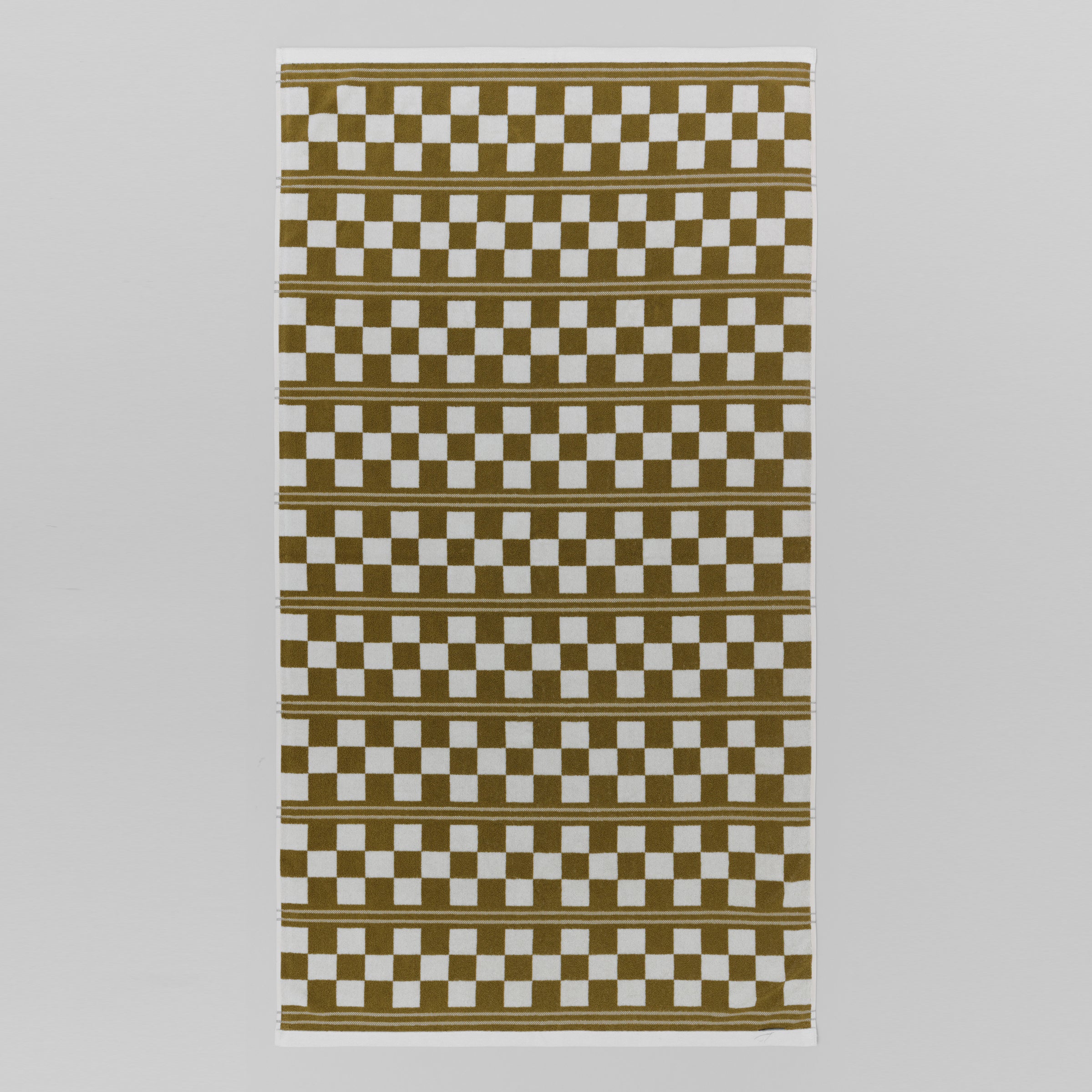 BAINA-Checkered-Pool-Towel-Caper-Chalk