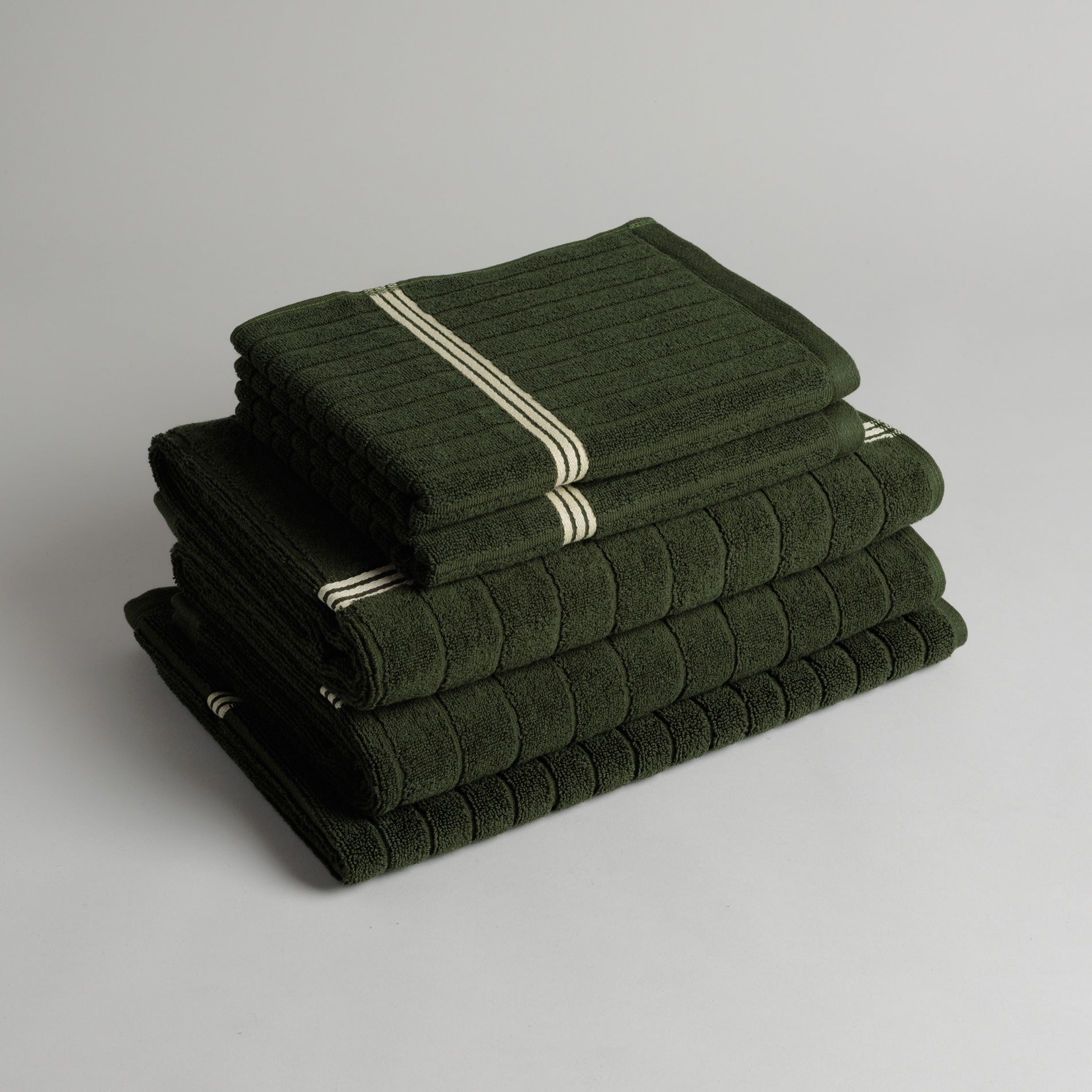 BAINA-Towels-BAINA-moss-green-set