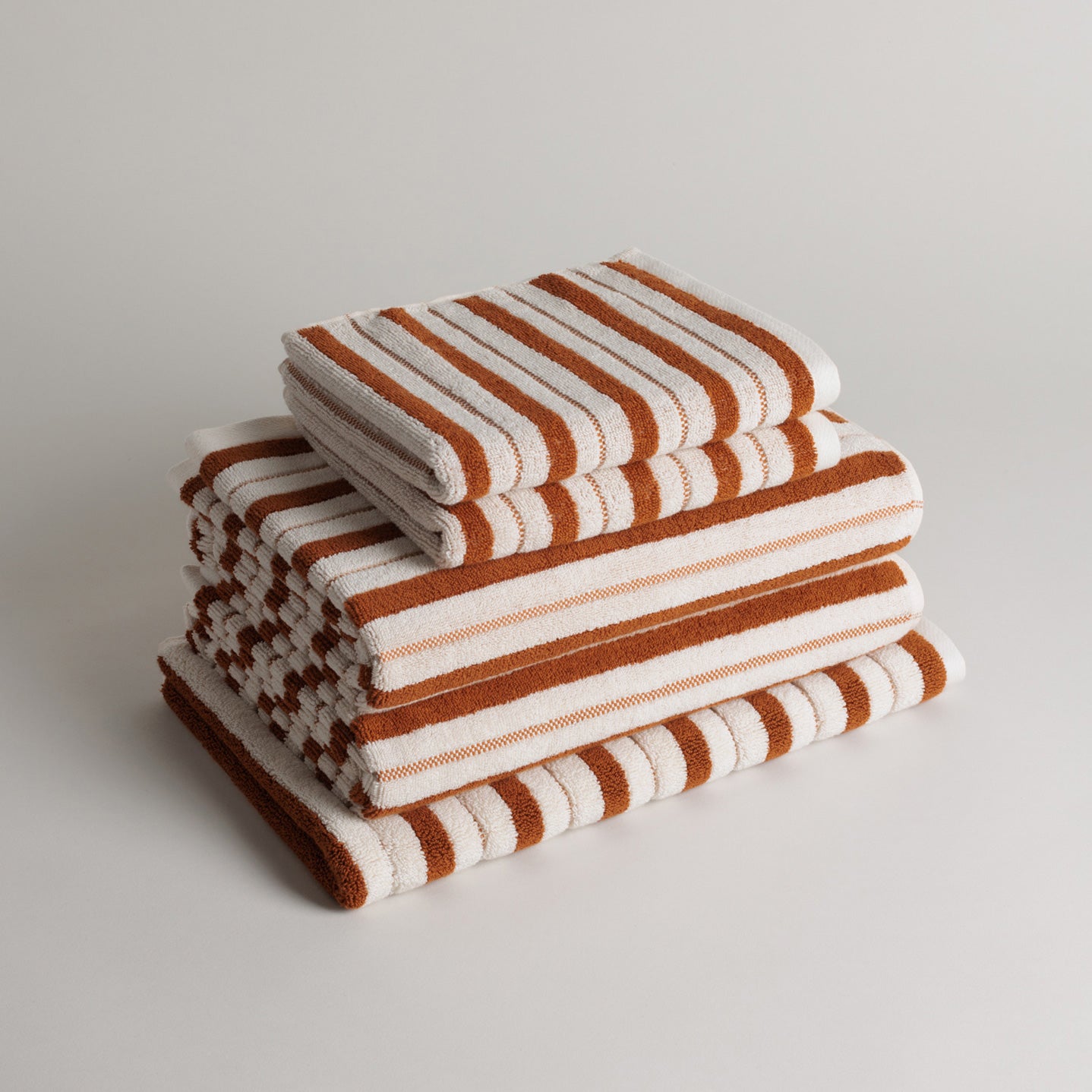 BAINA-Towels-Bathroom-Set_Fuyu-Chalk