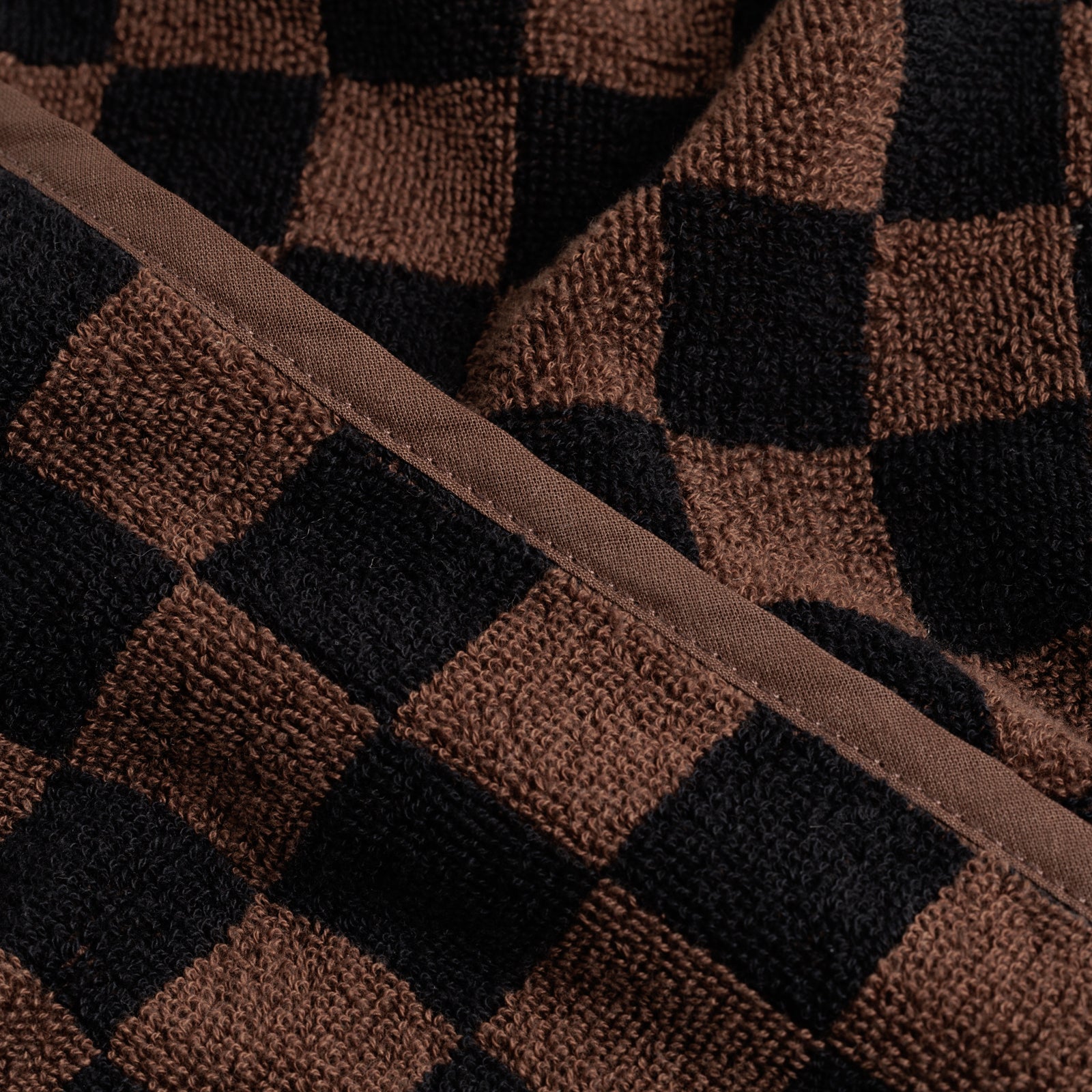 BAINA-hooded-Baby-Towel-Tabac-Checker-detail