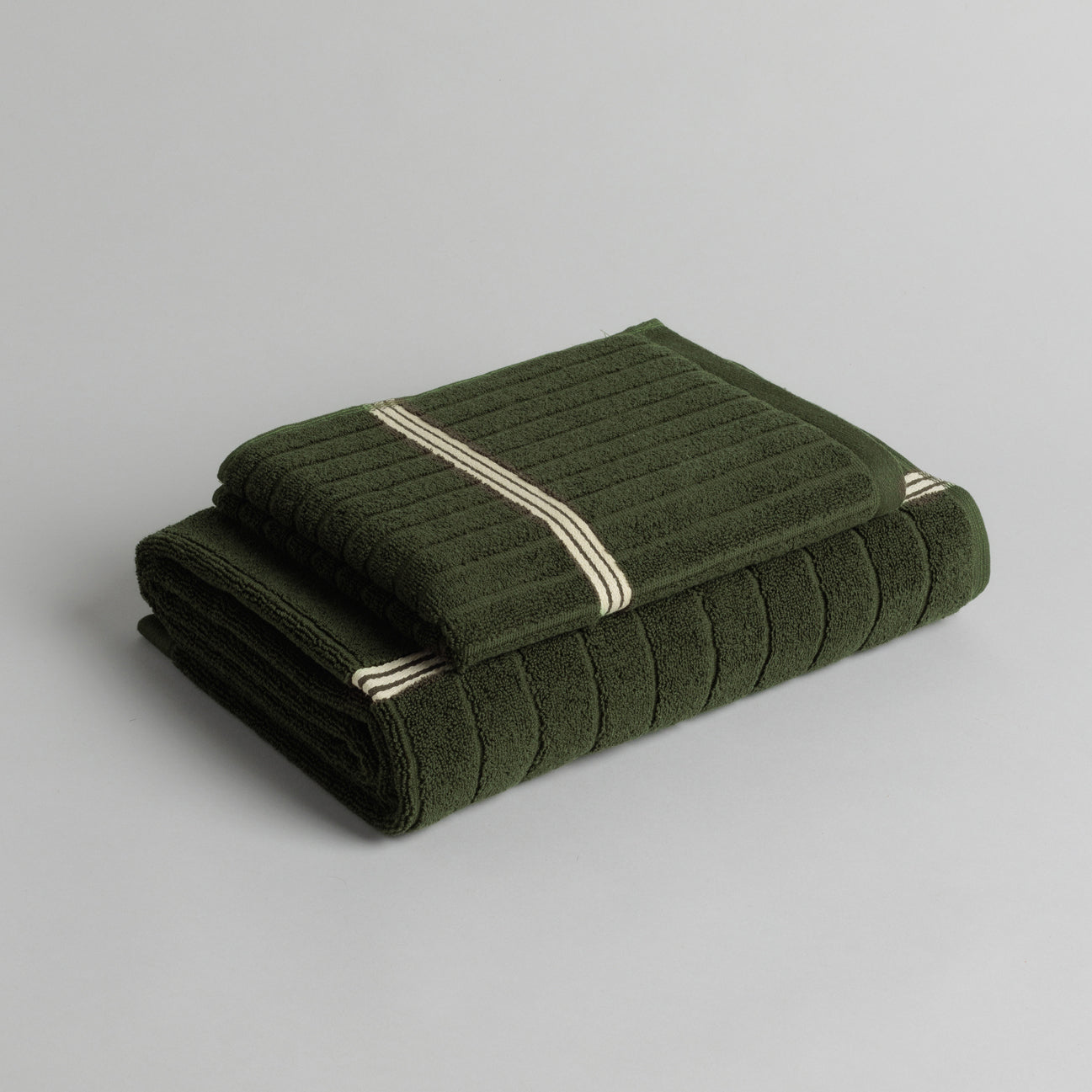 BAINA-towels-Moss-green-towel-set