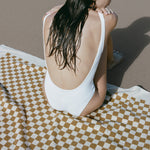     BAINA-towels-checkered-Pool-Towel-cedar-sand