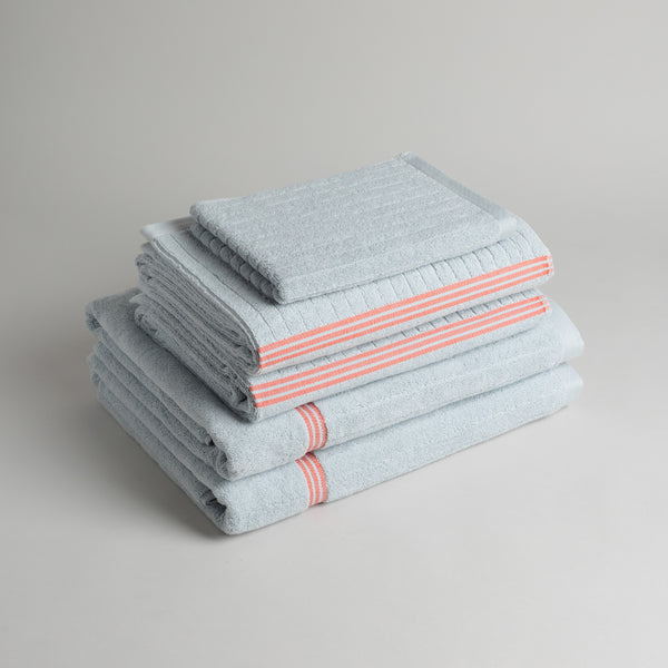 BAINA-towels-lake-blue