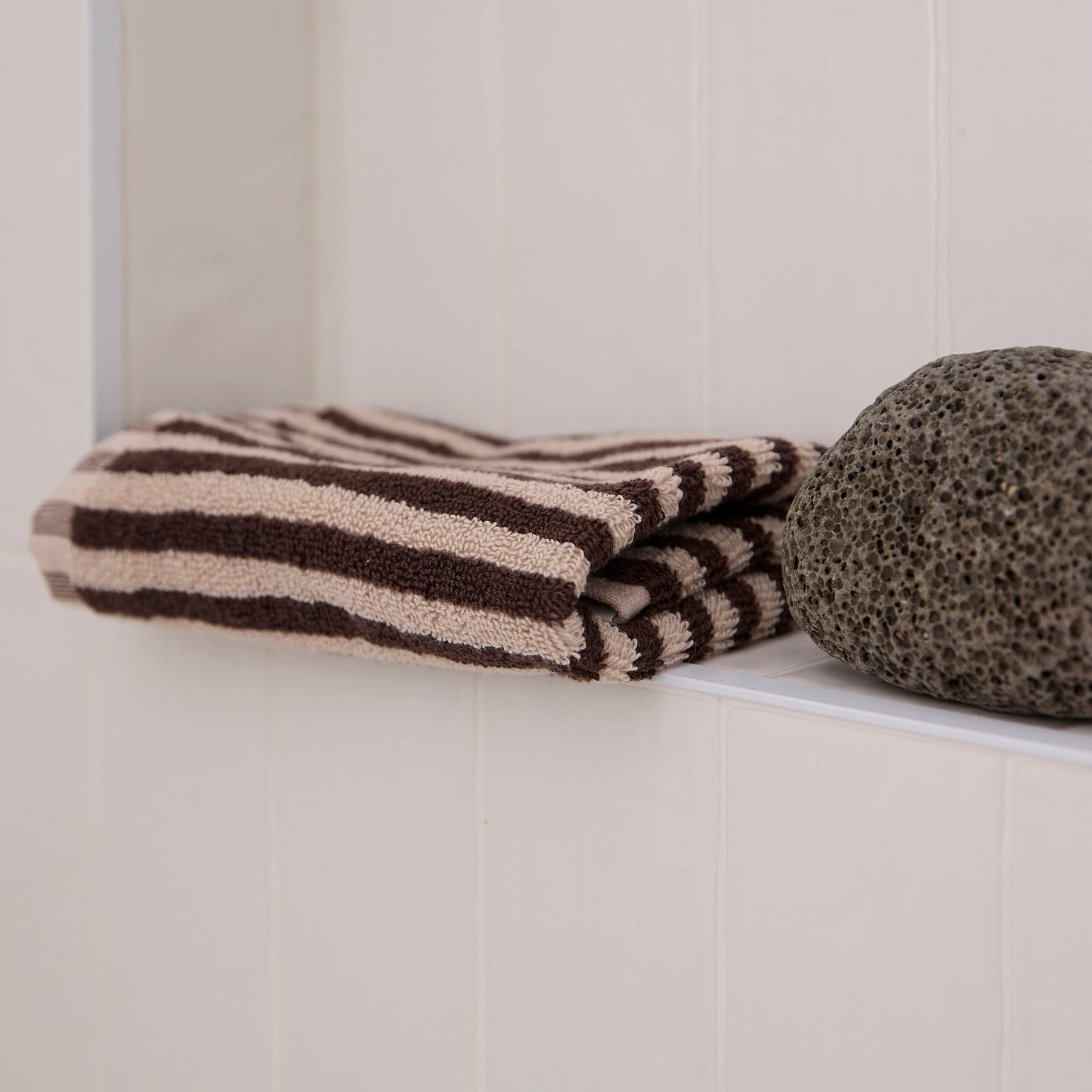 Citta-Wide-Cocoa-Stripe-Face-Cloth