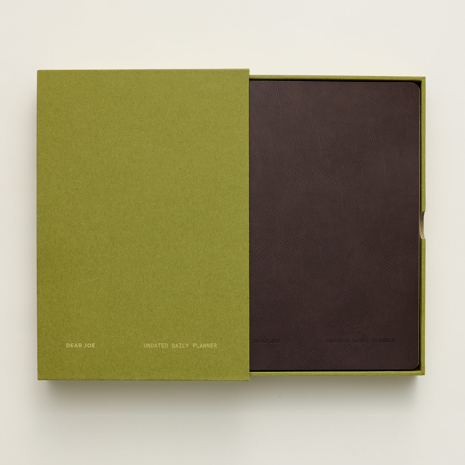 DEAR-JOE_Undated-Daily-Planner-packaging