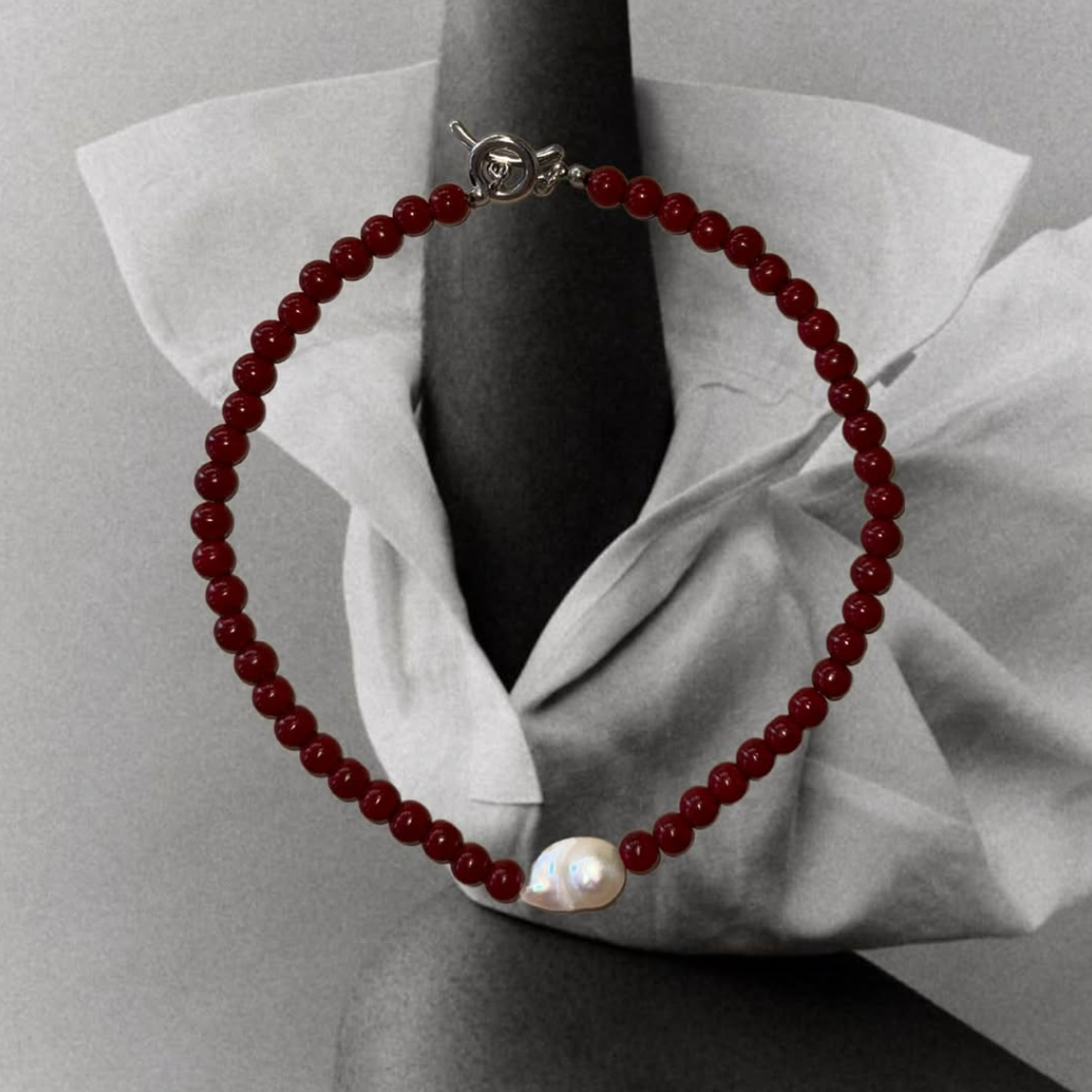 Honeybloom-Isabella-Necklace-5