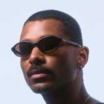 Isle-of-eden-Sunglasses-Mirabel-Black-Gradient-Male-Model-1