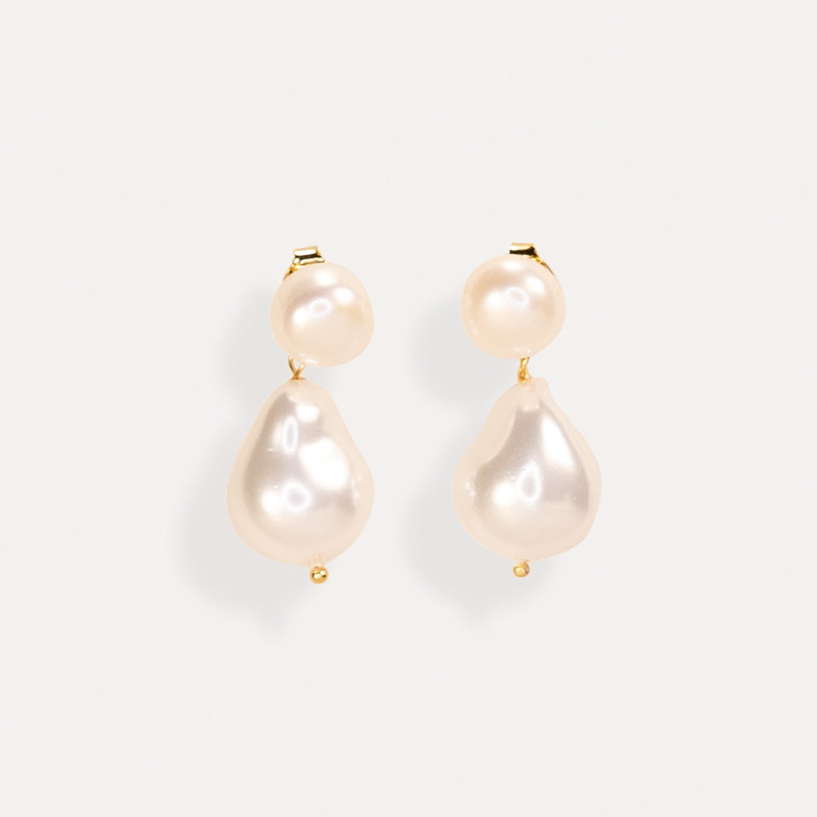La-Dailie-Double-Pearl-Drop-Earrings