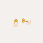 La-Dailie-Evelina-Pearl-Stud-Earrings