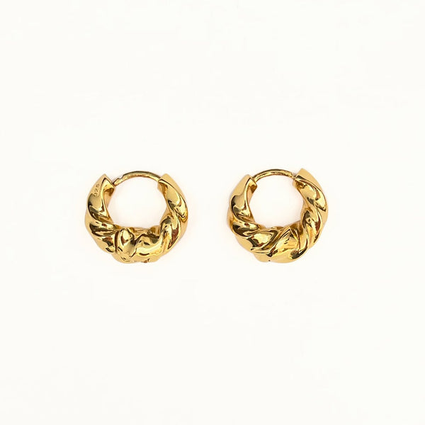 La-Dailie-earrings-Croissant-Hoop-gold