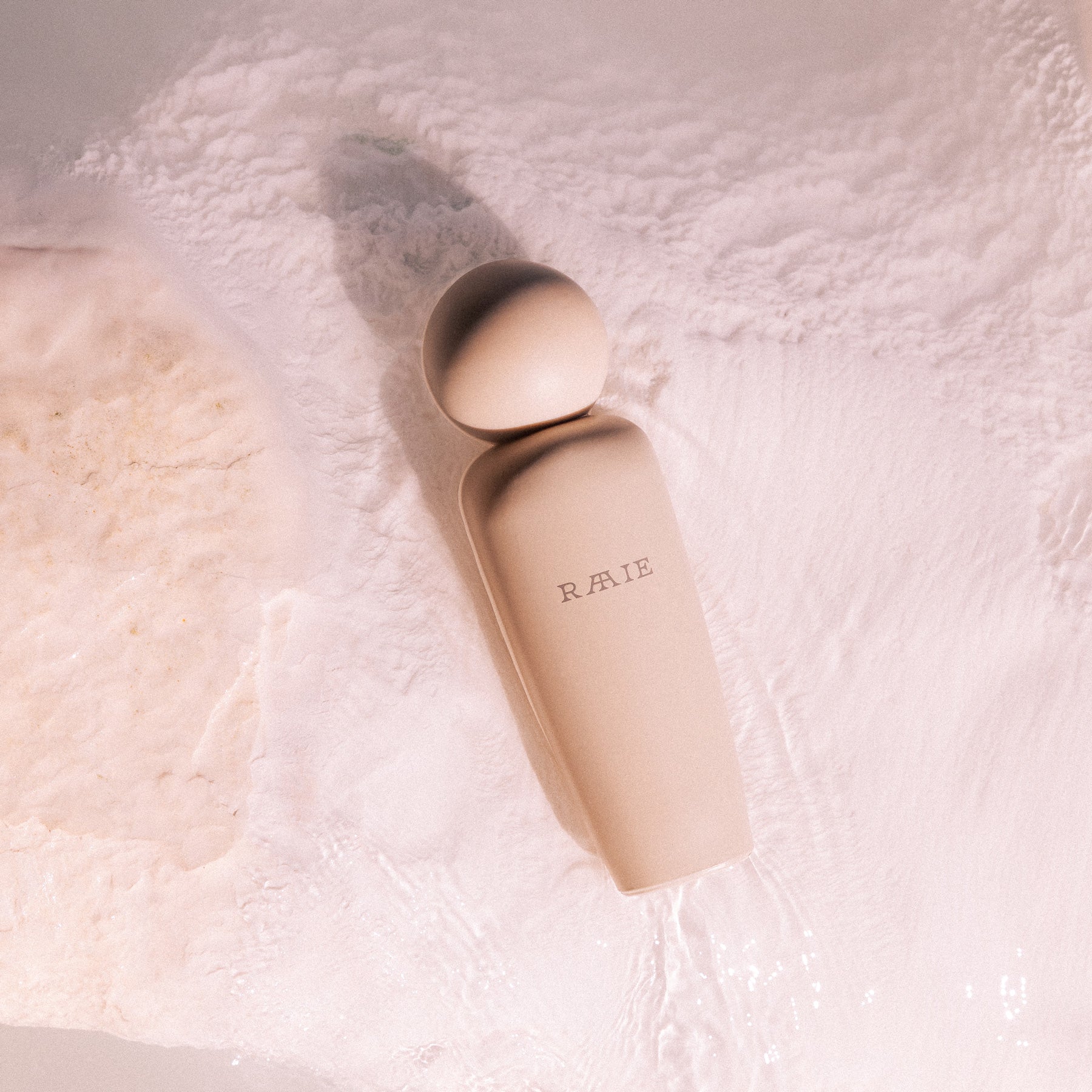 RAAIE-Skincare-Tranquillity-Water-Activating-Facial-Mist-3