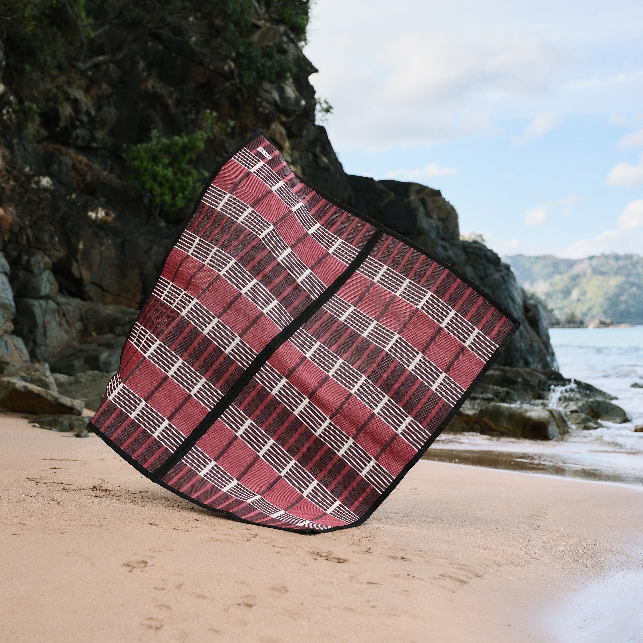 SUNNUP-outdoor-mat-EMBER-1