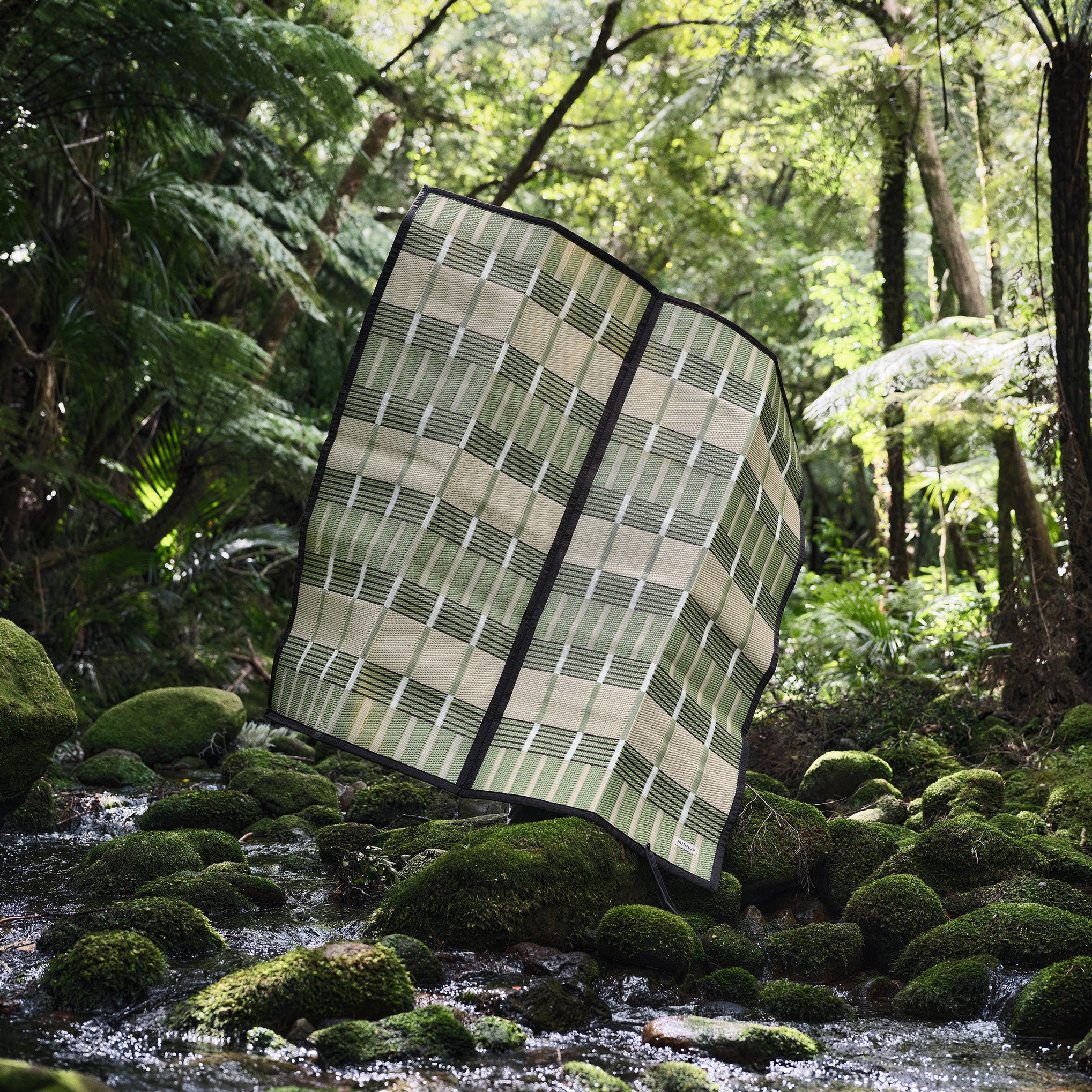 SUNNUP-outdoor-mat-GROVE-3