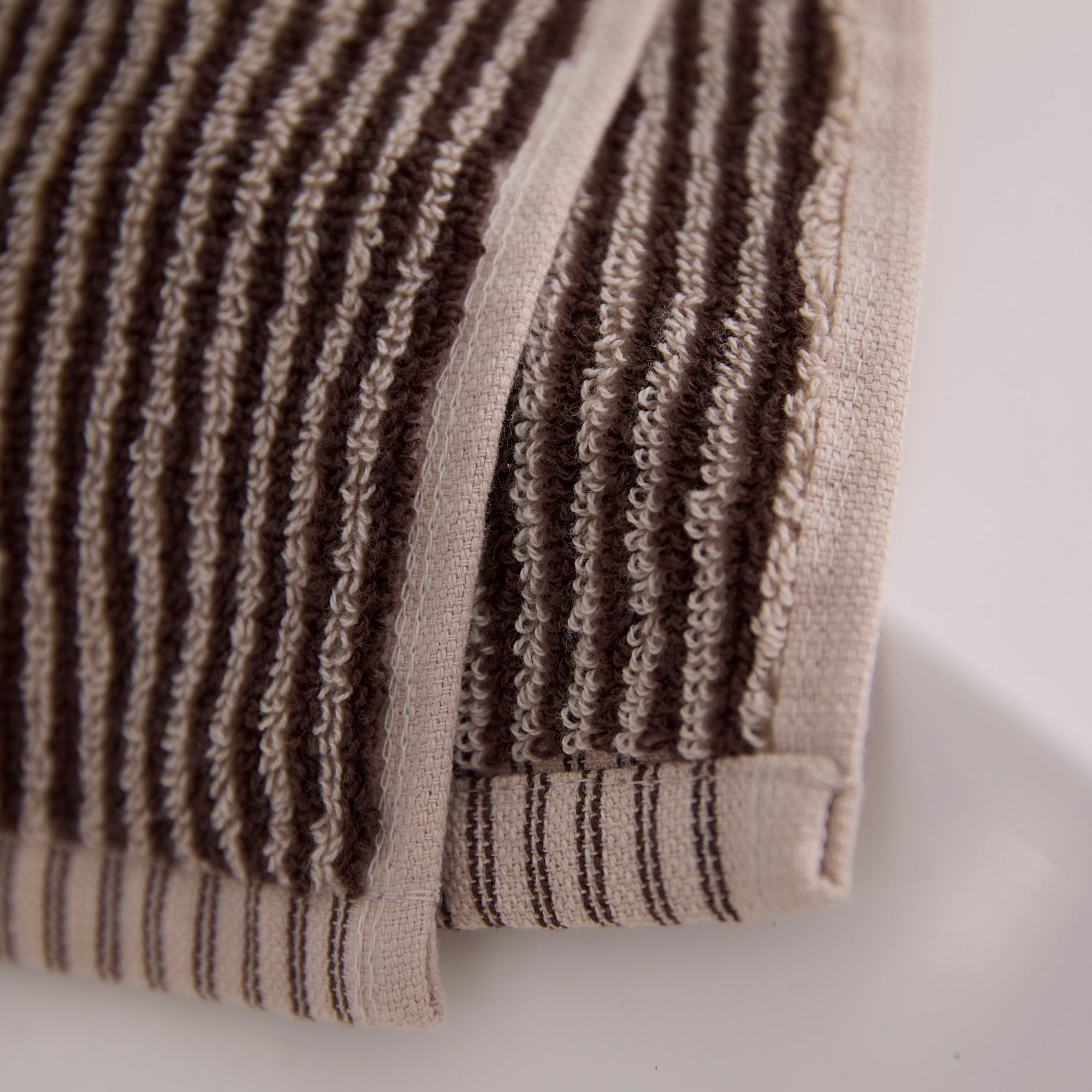 Thin-Cocoa-Stripe-Hand-Towel