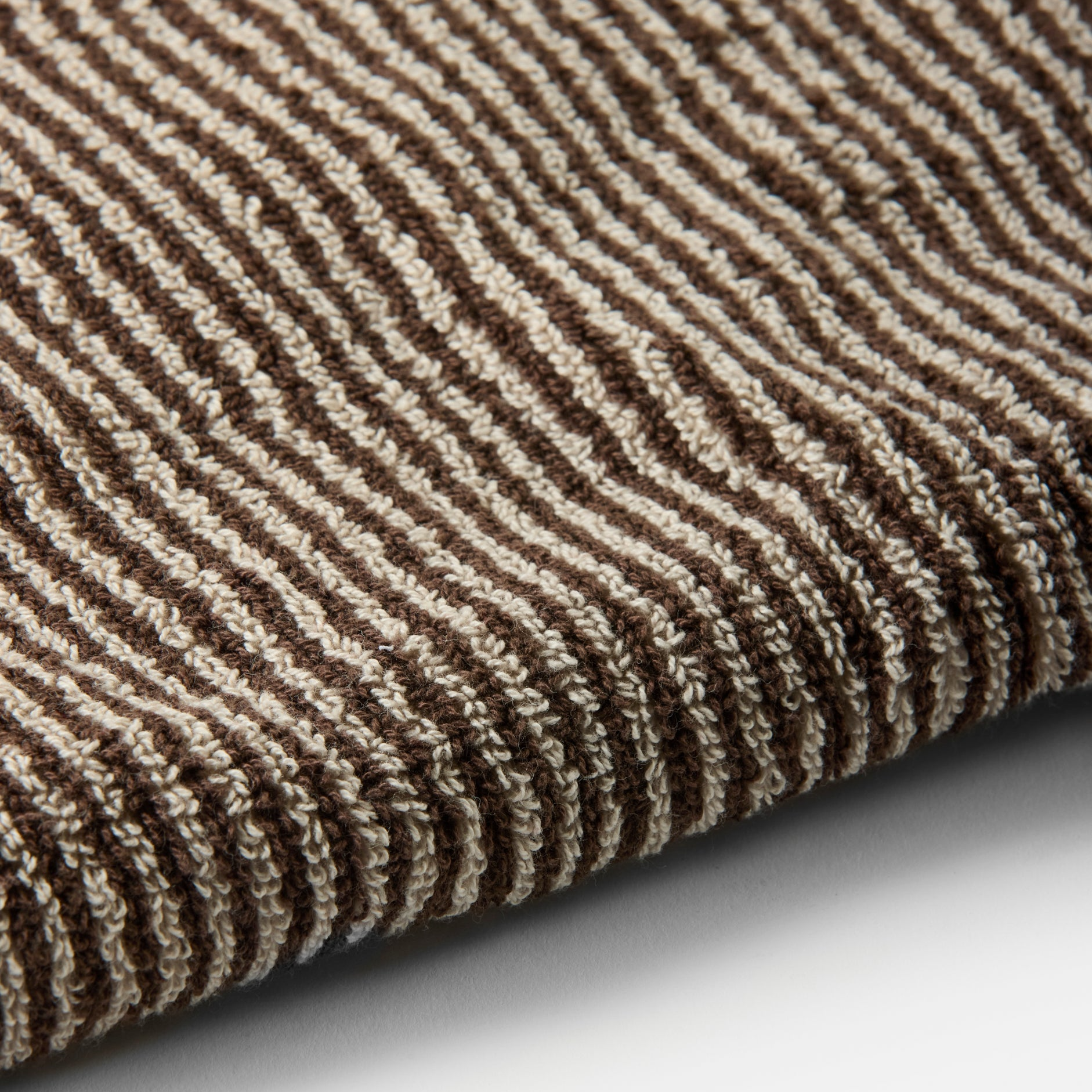 Thin-Stripe-Cocoa-Bone-Towel