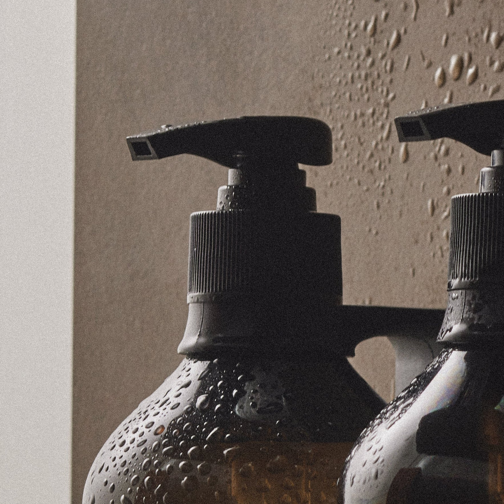 ashley-and-co-hand-wash-pumps