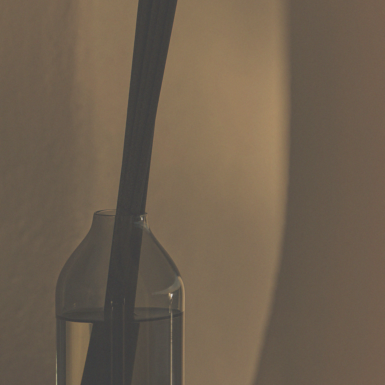 ashley-and-co-reed-diffuser-home-perfume