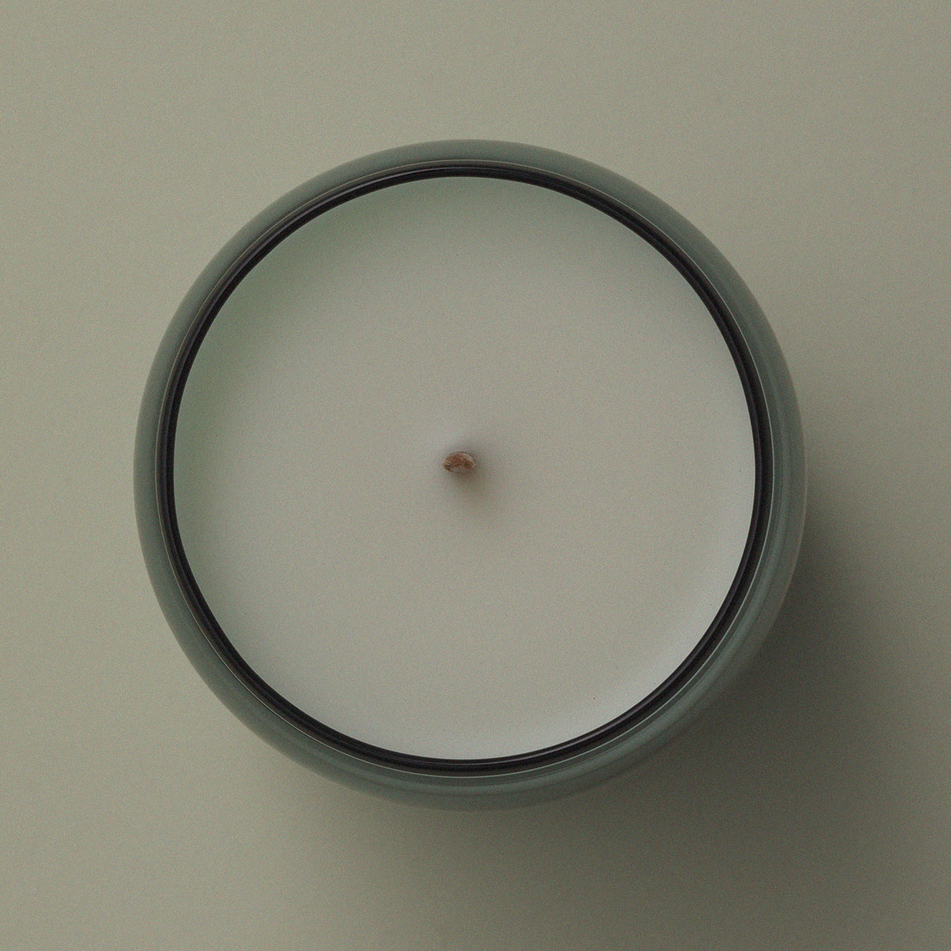 candle-waxed-perfume-ashley-and-co