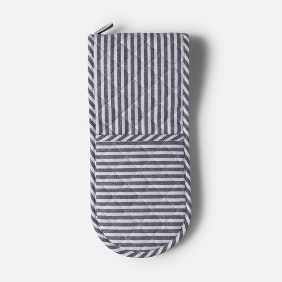 citta-navy-stripe-oven-mitt