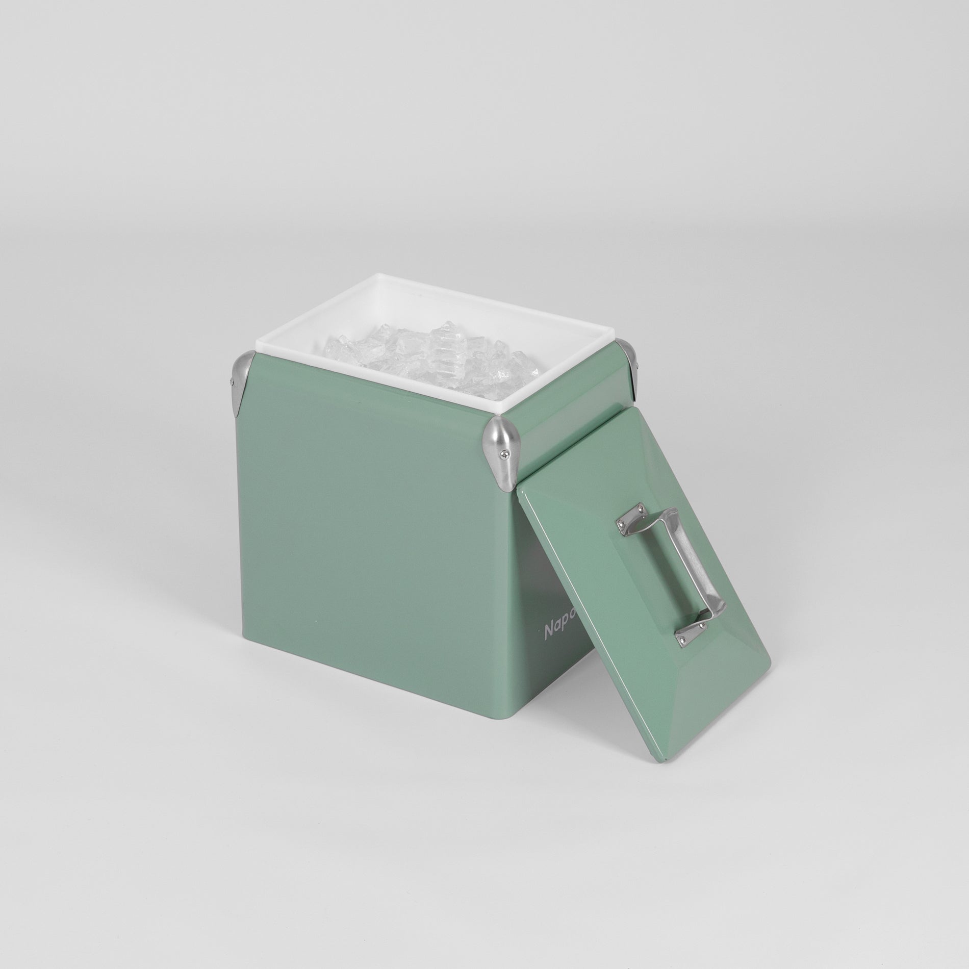 napoleon-chilly-bin-mini-sage-green-4