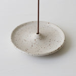 nz-ceramic-incense-holder-nicola-shuttleworth