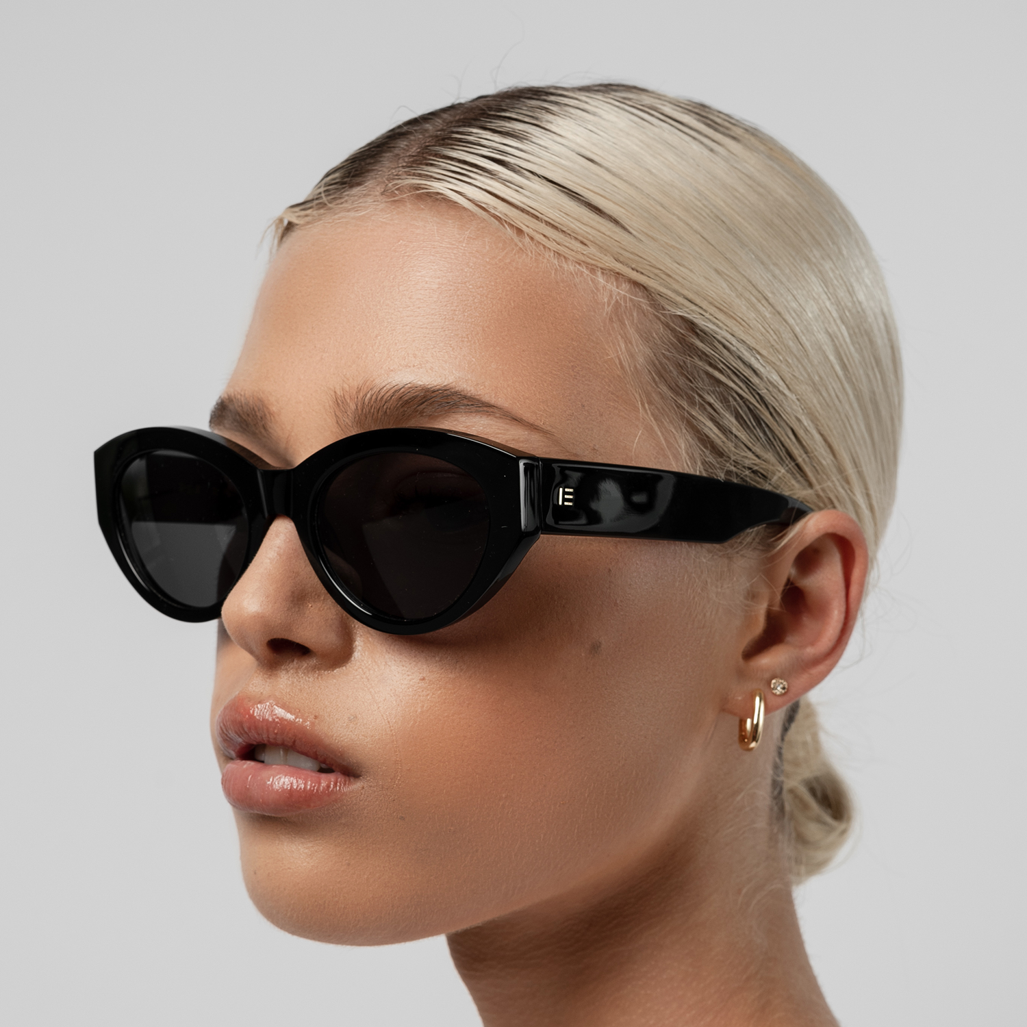 Isle_of_Eden_Sunglasses-NZ-Felina-Black