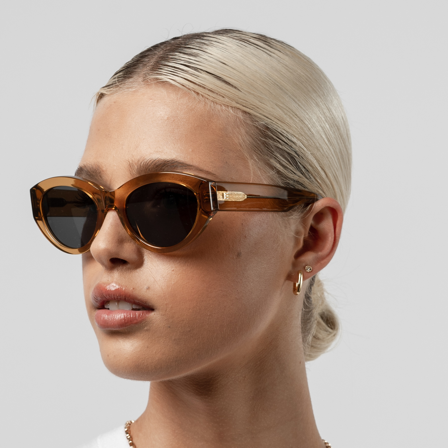 Isle_of_Eden_Sunglasses-NZ-Felina-Cognac-1
