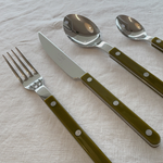 homeware--sabre-cutlery-olive