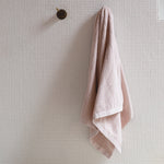 homeware-Baina-bath-towel-pink