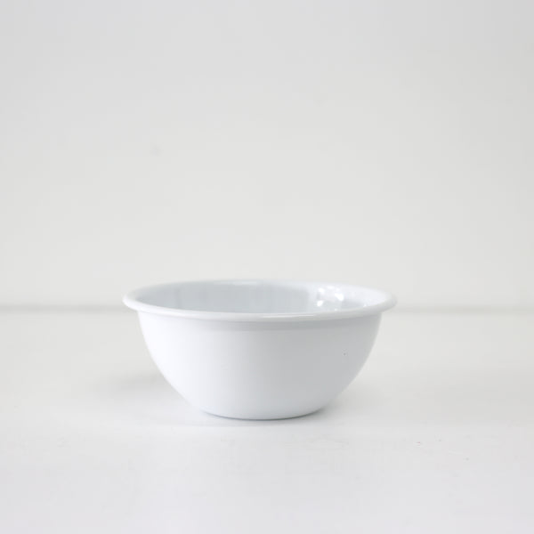homeware-enamel-bowl-white
