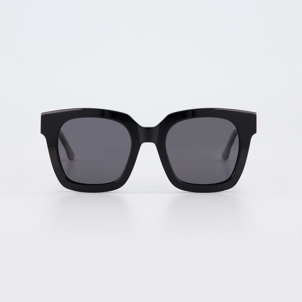 isle-of-eden-maleika-black-sunglasses