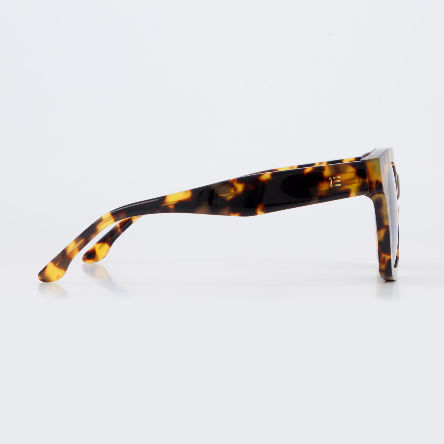 isle-of-eden-maleika-tortoise-sunglasses-side
