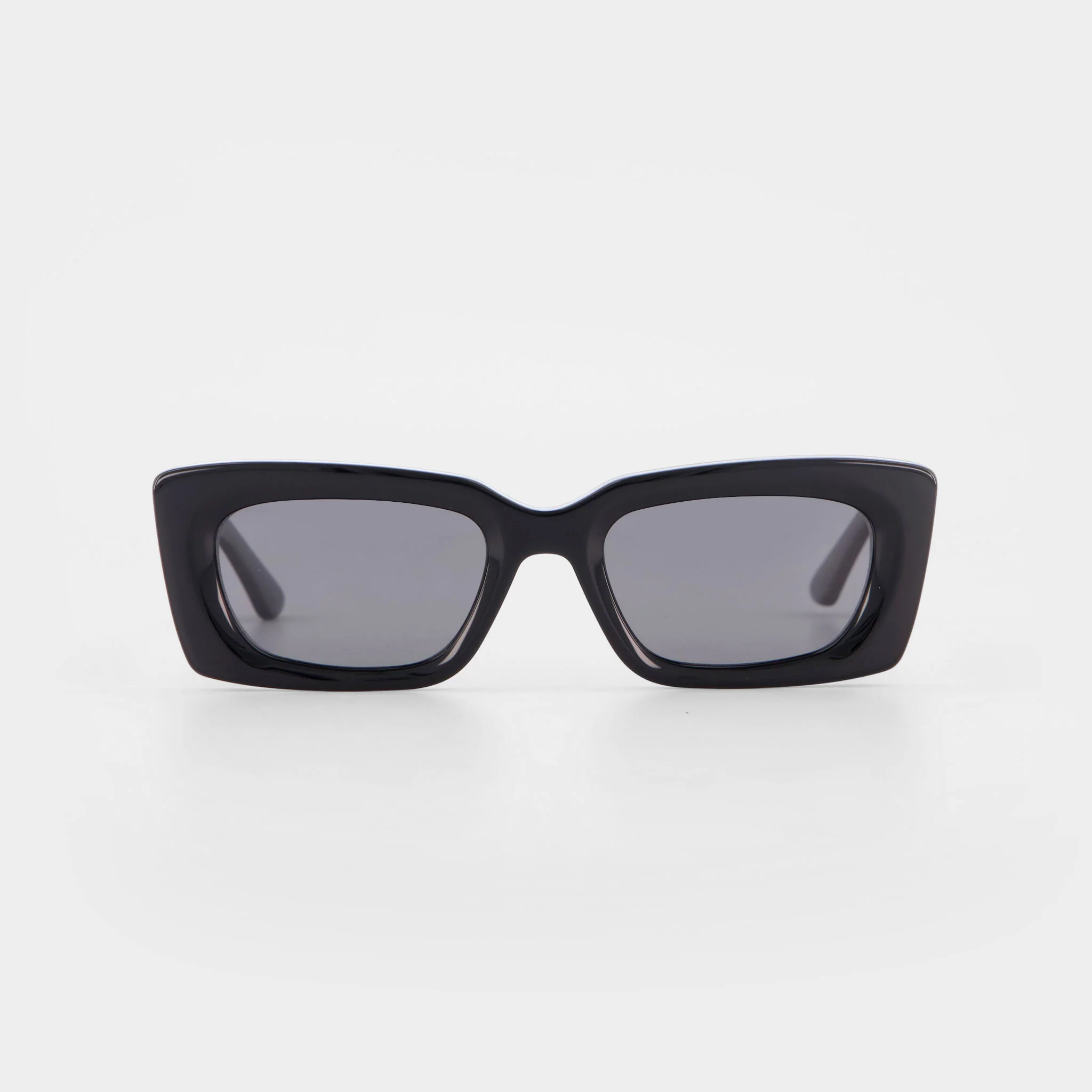 isle-of-eden-sunglasses-goldie-black