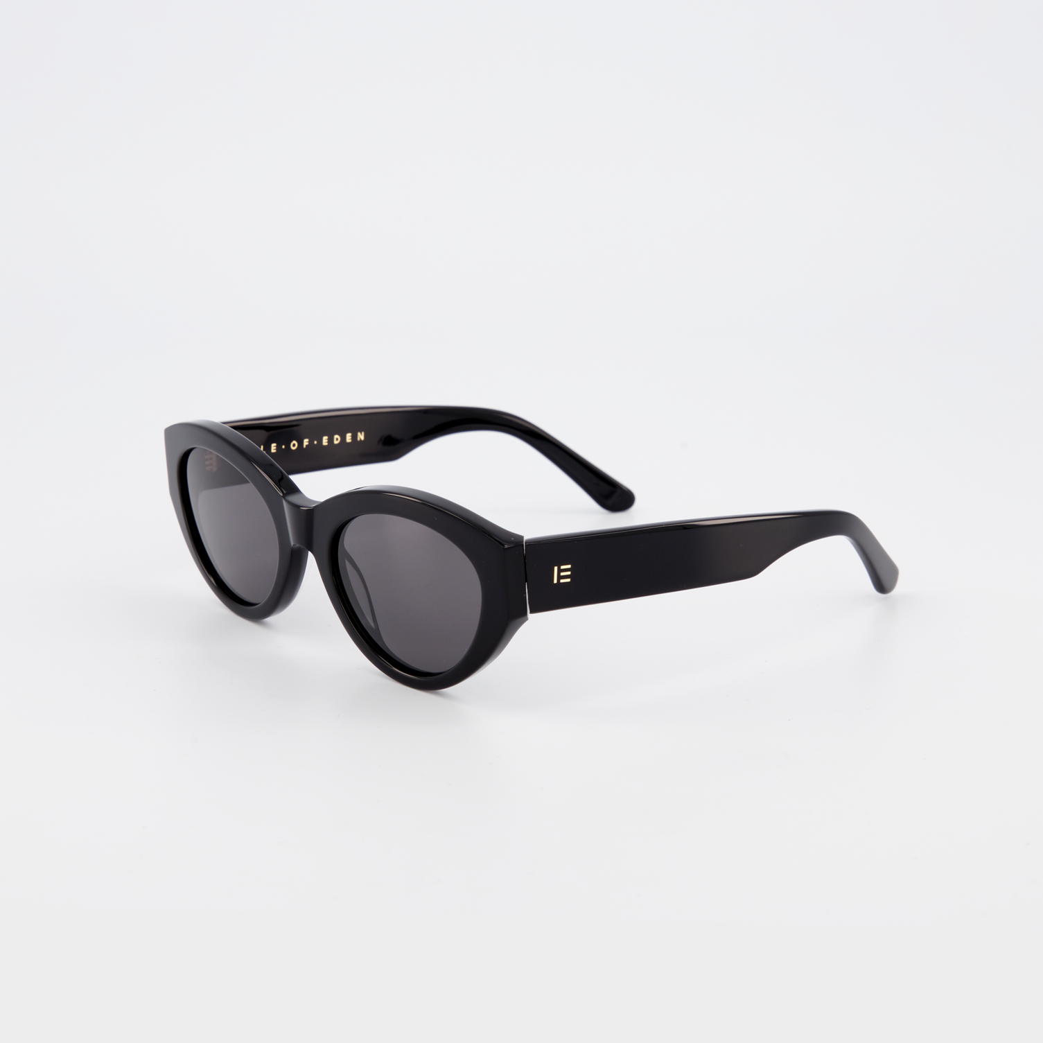 sunglasses-isle-of-eden-felina-black